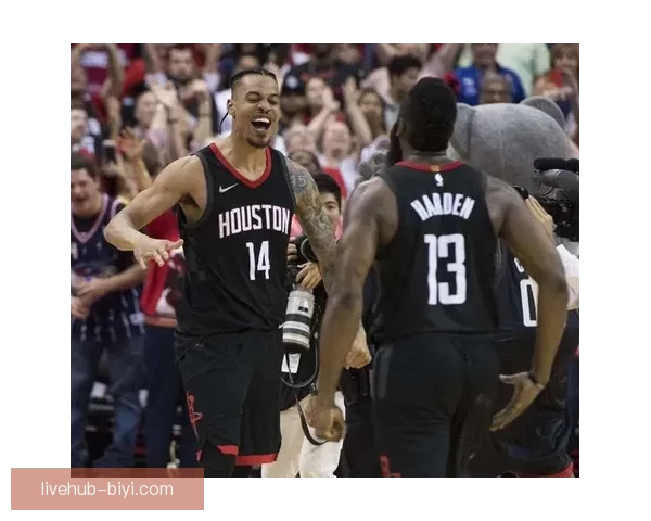 湖人队召回巴夫金与蒂耶罗加强中锋位置深度补充